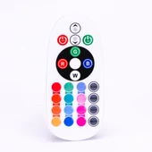 V-TAC 3.5W E14 RGB+természetes fehér dimmelhető LED égő - SKU 2776