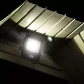 Kép 12/12 - V-TAC beépített mozgásérzékelős LED reflektor 30W természetes fehér, fekete házzal - SKU 20287