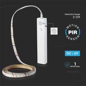 Kép 2/8 - V-TAC elemes LED szalag szett mozgásérzékelővel IP65 SMD 2835, 30 db/m természetes fehér - SKU 2574