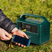 V-TAC hordozható áramfejlesztő, max. 300W terheléshez, Napelemes töltési lehetőséggel - SKU 11441