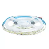 Kép 1/11 - V-TAC LED szalag IP20 SMD 2835 chip 238 db/m hideg fehér - SKU 2601