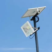 Kép 11/12 - V-TAC napelemes LED reflektor 16W hideg fehér 10000 mAh, fehér házzal - SKU 10407