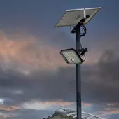Kép 18/19 - V-TAC napelemes reflektor mozgásérzékelővel, 1500 Lumen, hideg fehér - SKU 10313