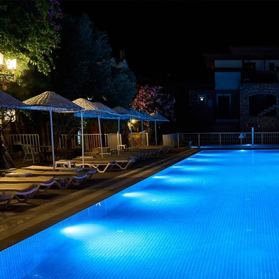 V-TAC 12W LED PAR56 medencevilágítás, IP68, hideg fehér - SKU 217559