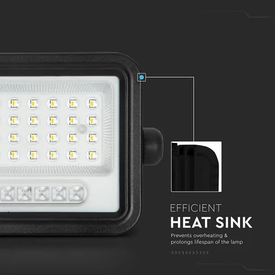 V-TAC 8W napelemes LED reflektor, 2000K - 8000K között állítható színhőmérséklettel - SKU 24082