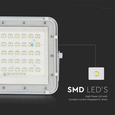 V-TAC 5000mAh napelemes LED reflektor 6W hideg fehér, 400 Lumen, fehér házzal - SKU 7839