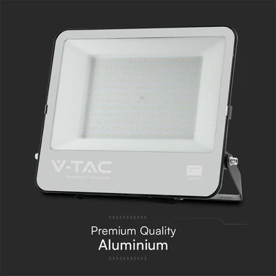 V-TAC LED reflektor 200W, hideg fehér, fekete házzal - SKU 23444