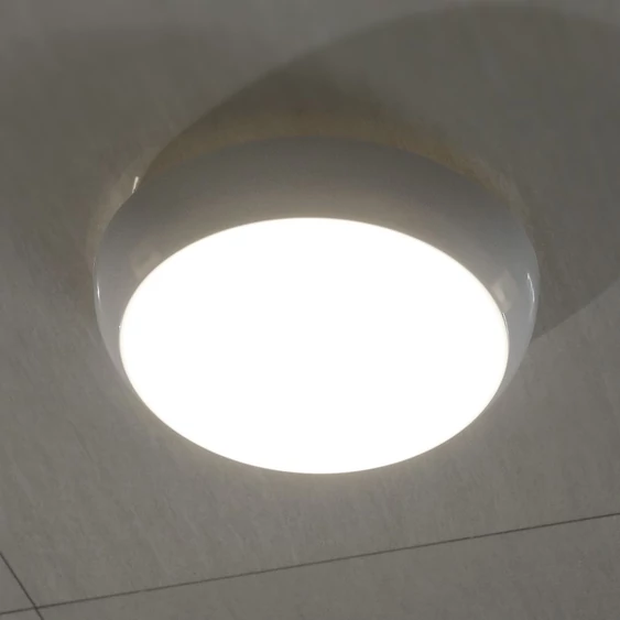 V-TAC CREE LED állítható teljesítményű, szenzorral és vészakkus CCT lámpa IP54 - SKU 812-24-6