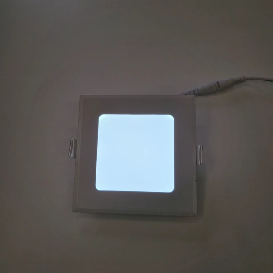 V-TAC süllyeszthető mennyezeti szögletes LED panel 6W hideg fehér - SKU 4865