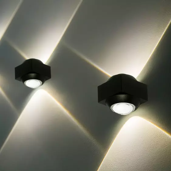 V-TAC 2W kültéri fali COB LED lámpa, 2 irányú szögletes, fekete házzal, meleg fehér - SKU 23028