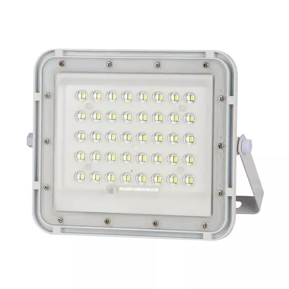 V-TAC 6000mAh napelemes LED reflektor 10W hideg fehér, 800 Lumen, fehér házzal - SKU 7841