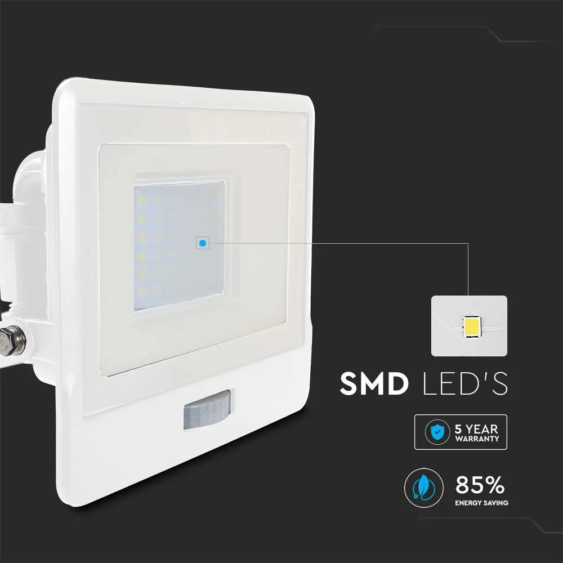 V-TAC beépített mozgásérzékelős LED reflektor 30W természetes fehér, fehér házzal - SKU 20275