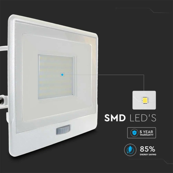 V-TAC beépített mozgásérzékelős LED reflektor 50W természetes fehér, fehér házzal - SKU 20302
