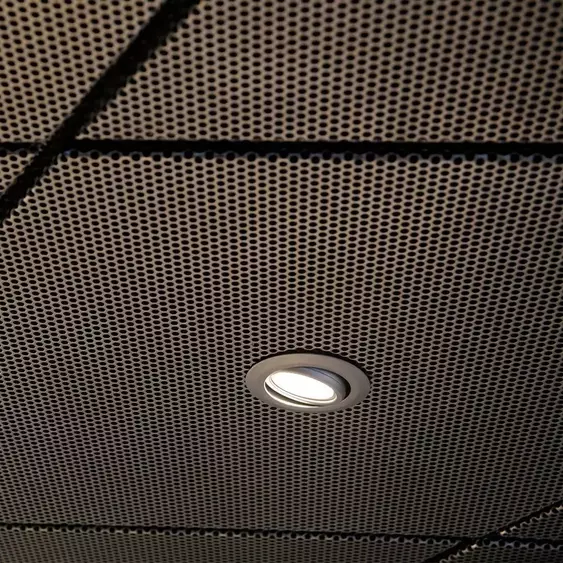 V-TAC GU10 LED spotlámpa keret, fehér billenthető lámpatest - SKU 3593