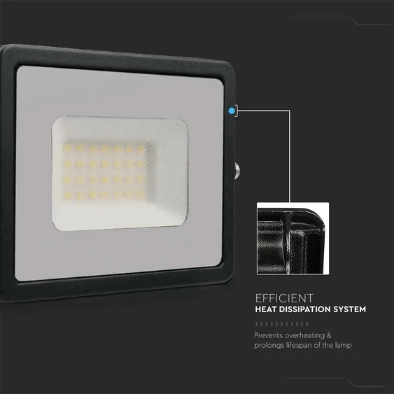 V-TAC LED reflektor 30W meleg fehér ?? Lm/W, fekete házzal - SKU 215952