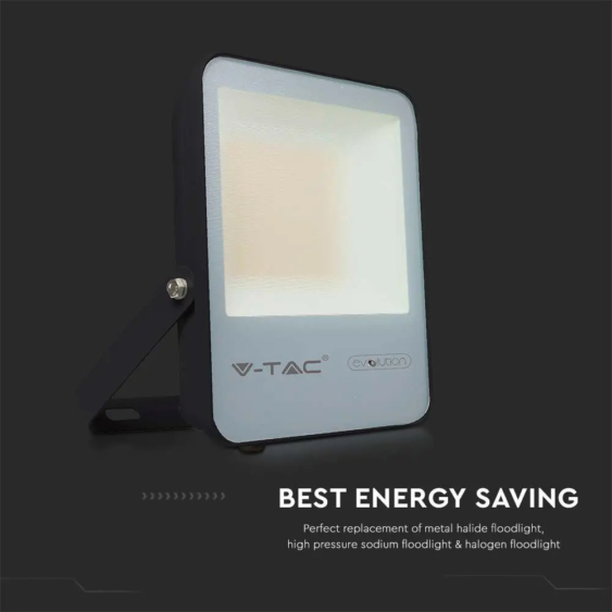 V-TAC LED reflektor 50W hideg fehér, fekete házzal, 157 Lm/W - SKU 20452