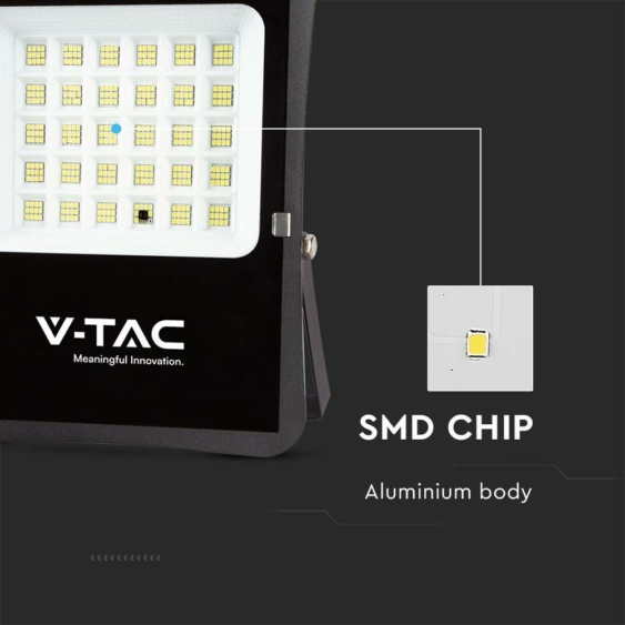 V-TAC napelemes LED reflektor 20W természetes fehér, 2400 Lumen - SKU 6971