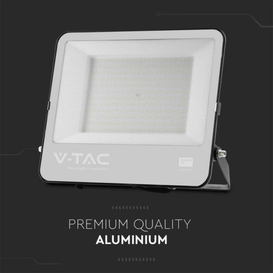 V-TAC PRO D-széria LED reflektor 200W hideg fehér 115 Lm/W, fekete ház - SKU 8849