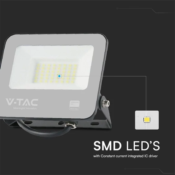 V-TAC PRO LED reflektor 30W meleg fehér, fekete házzal - SKU 23599