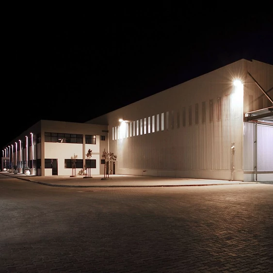 V-TAC RLE 100W LED reflektor, állítható színhőmérséklettel, fekete házzal, tejüveg búra - SKU 23767