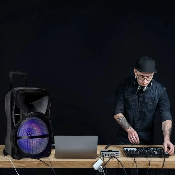 V-TAC Soundor 50W Bluetooth hangszóró LED világítással - SKU 7738