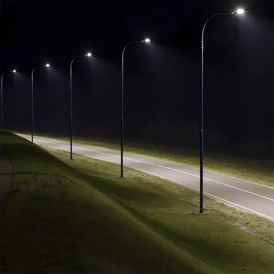 V-TAC utcai LED lámpa, térvilágító ledes lámpatest 100W hideg fehér, 110 Lm/W - SKU 20427